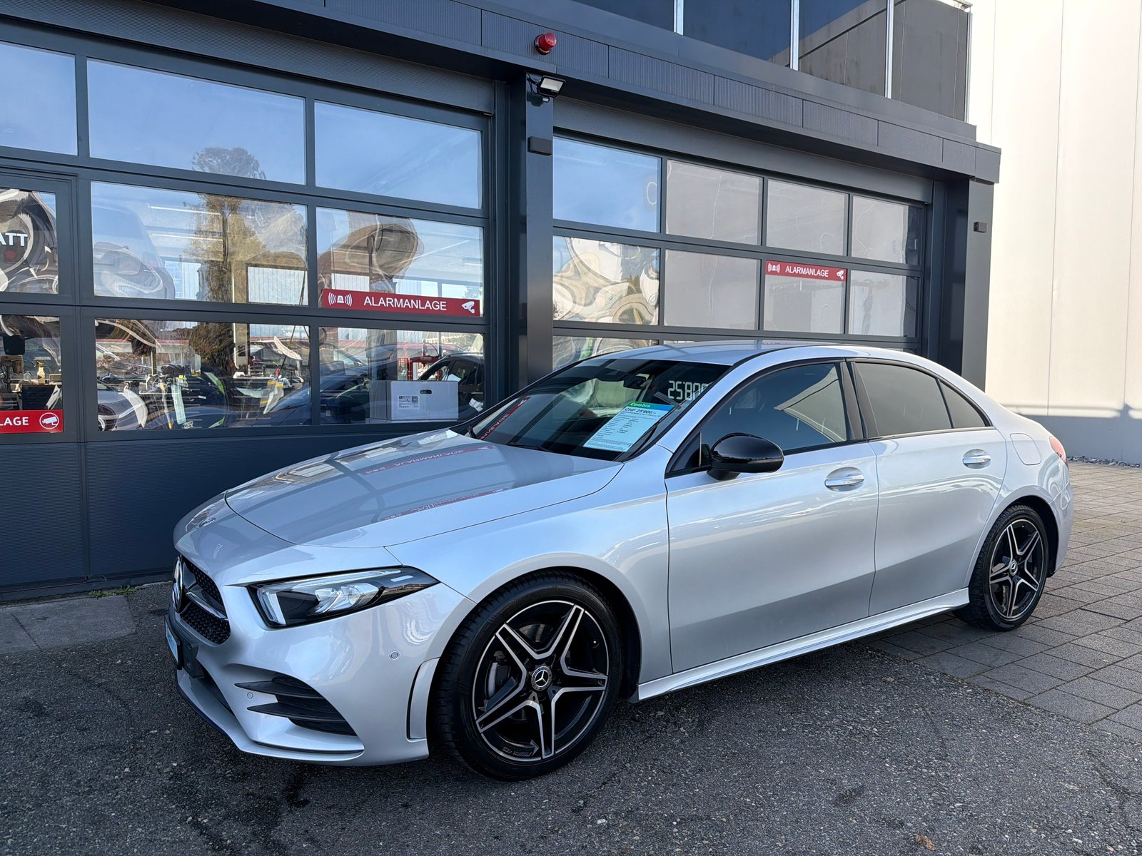 MERCEDES-BENZ A 180 d AMG Line 7G-DCT, Diesel, Occasion / Utilisé, Automatique - 2