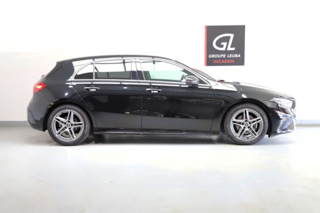 MERCEDES-BENZ A 180, Mild-Hybrid Benzin/Elektro, Occasion / Gebraucht, Automatik - 7