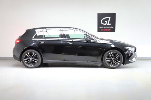 MERCEDES-BENZ A 180, Mild-Hybrid Benzin/Elektro, Occasion / Gebraucht, Automatik - 7