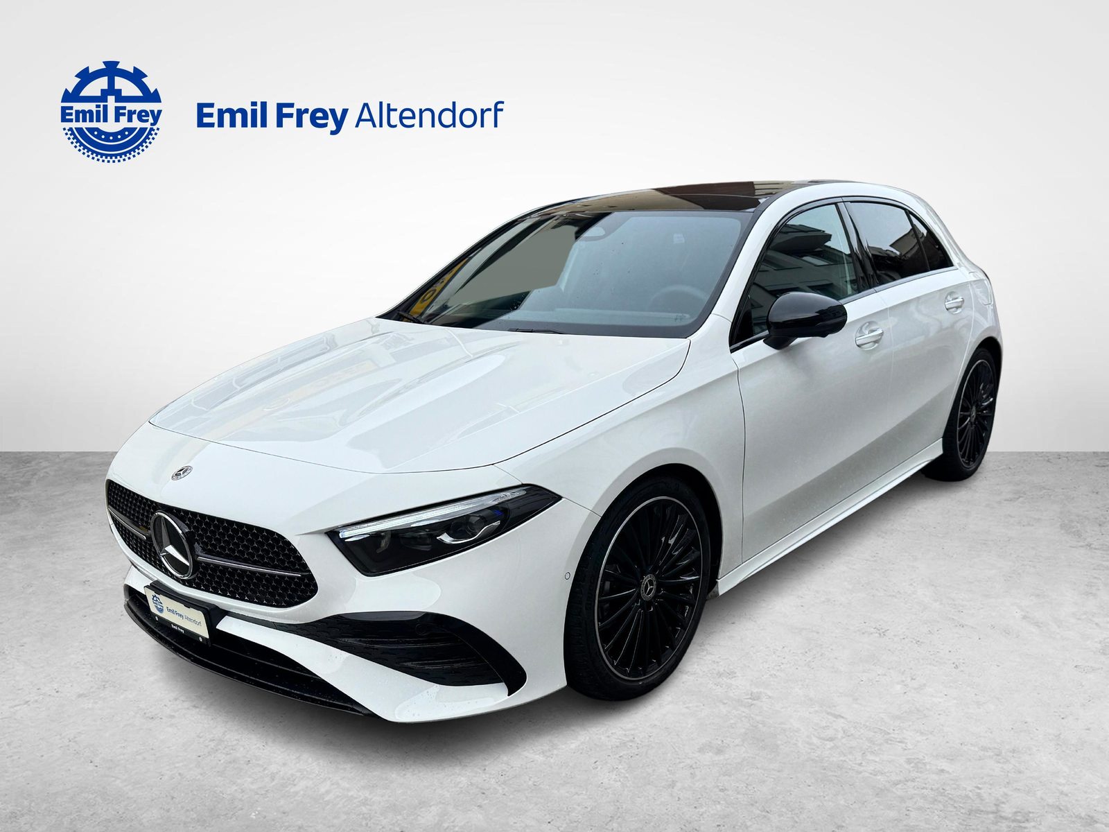 MERCEDES-BENZ A 180 AMG Line
