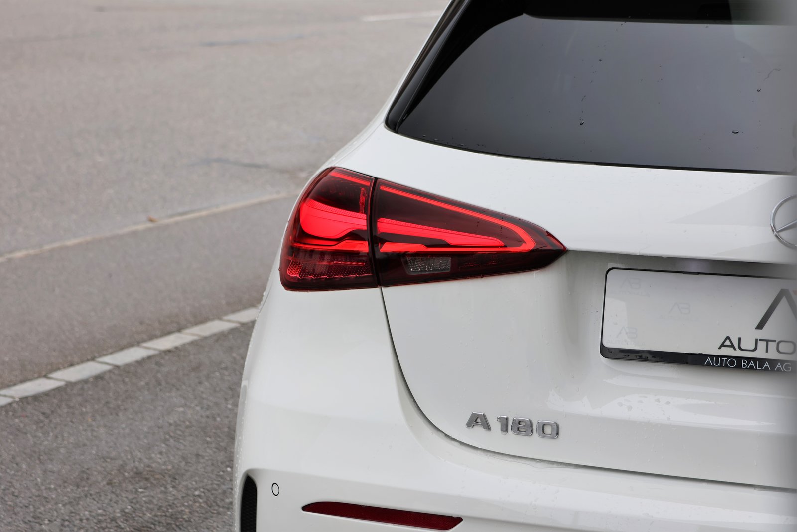 MERCEDES-BENZ A 180 Night Star AMG Line 7G-DCT, Benzina, Occasioni / Usate, Automatico - 6