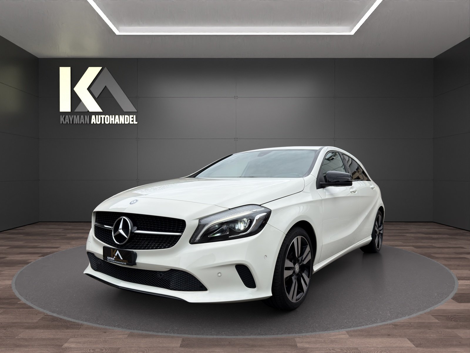 MERCEDES-BENZ A 180 Night Star 7G-DCT Ab MFK Top Angebot in