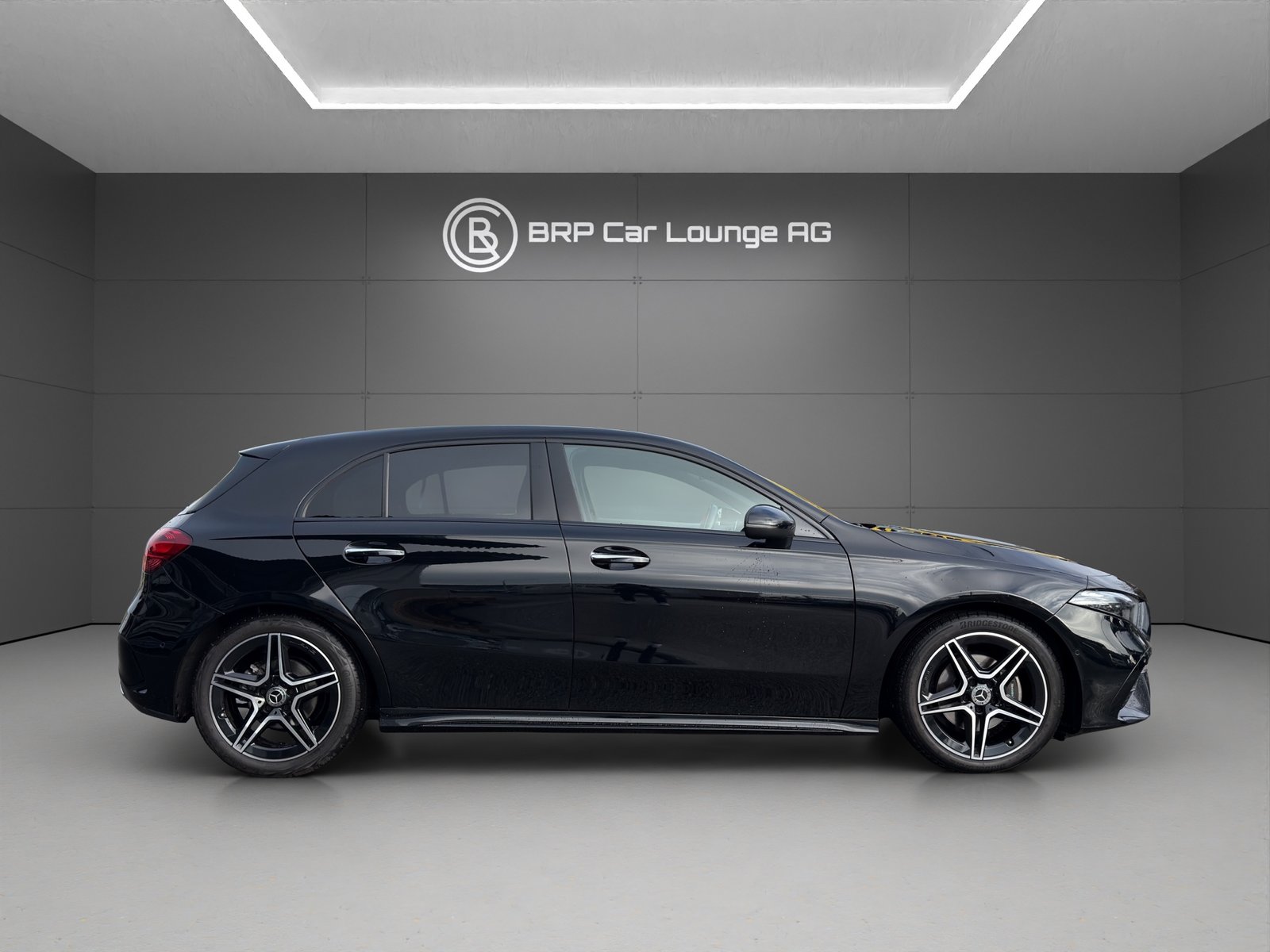 MERCEDES-BENZ A 180d * FACELIFT * AMG Line *, Diesel, Occasioni / Usate, Automatico - 6