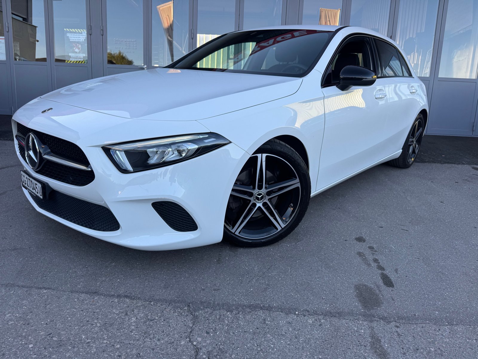MERCEDES-BENZ A 180 Night Star 7G-DCT