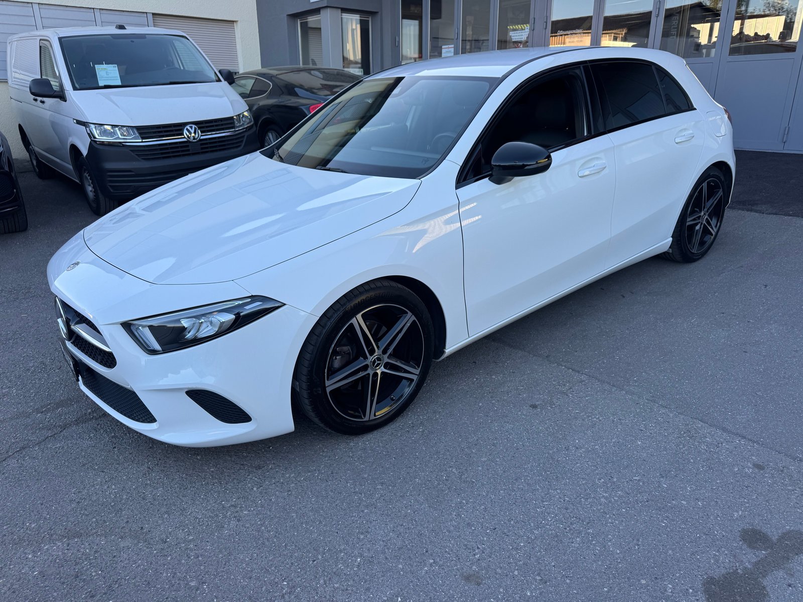 MERCEDES-BENZ A 180 Night Star 7G-DCT, Benzin, Occasion / Gebraucht, Automatik - 6