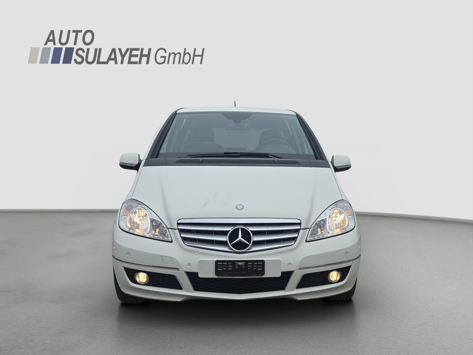 MERCEDES-BENZ A 180 Avantgarde Selection Autotronic
