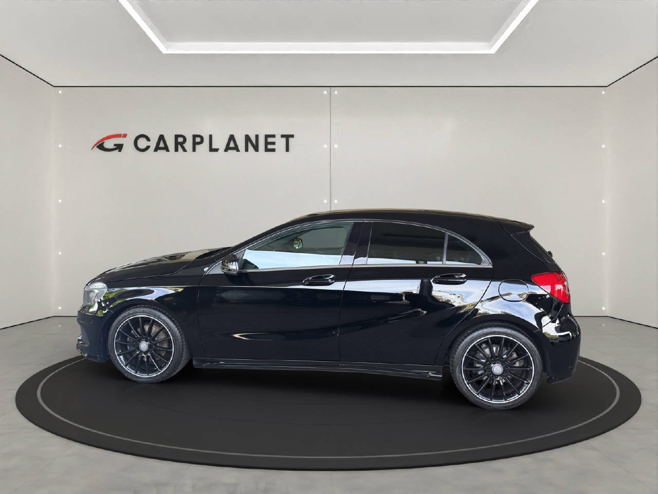 MERCEDES-BENZ A 180 AMG Line, Benzin, Occasion / Gebraucht, Handschaltung - 2