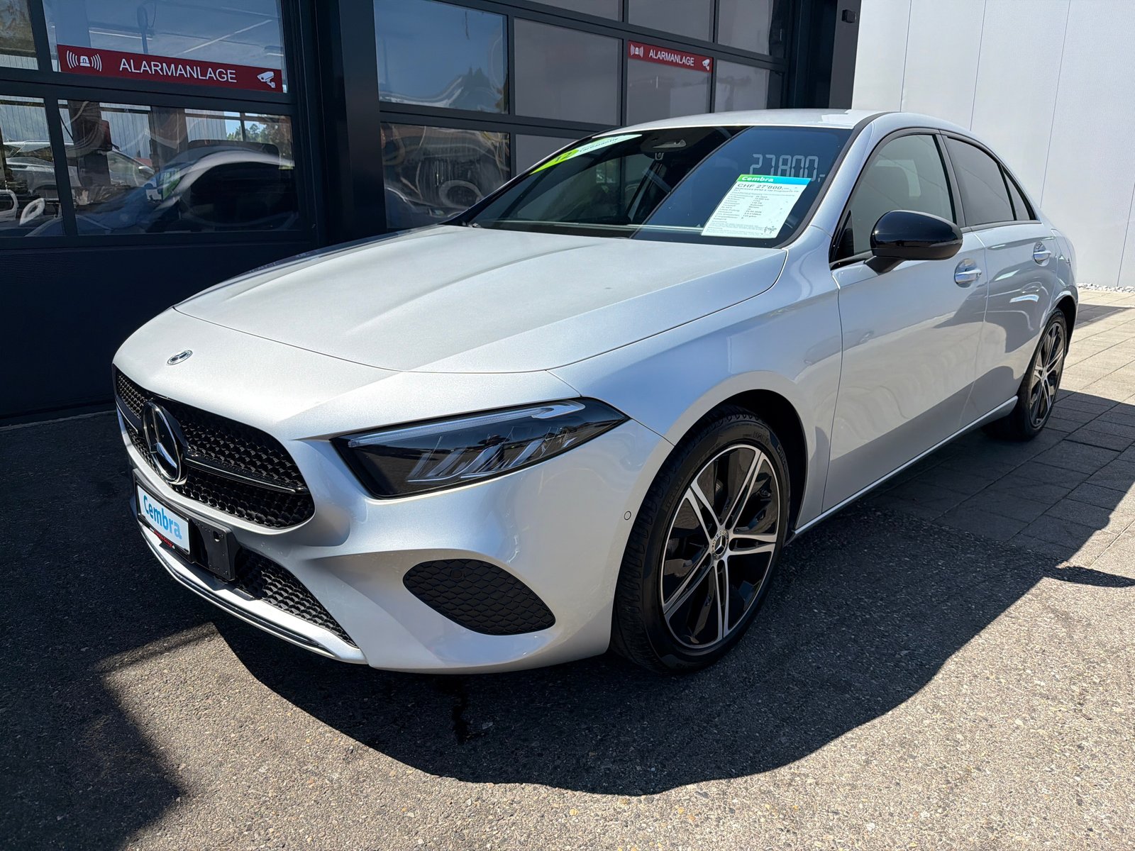 MERCEDES-BENZ A 180 Progressive 7G-DCT