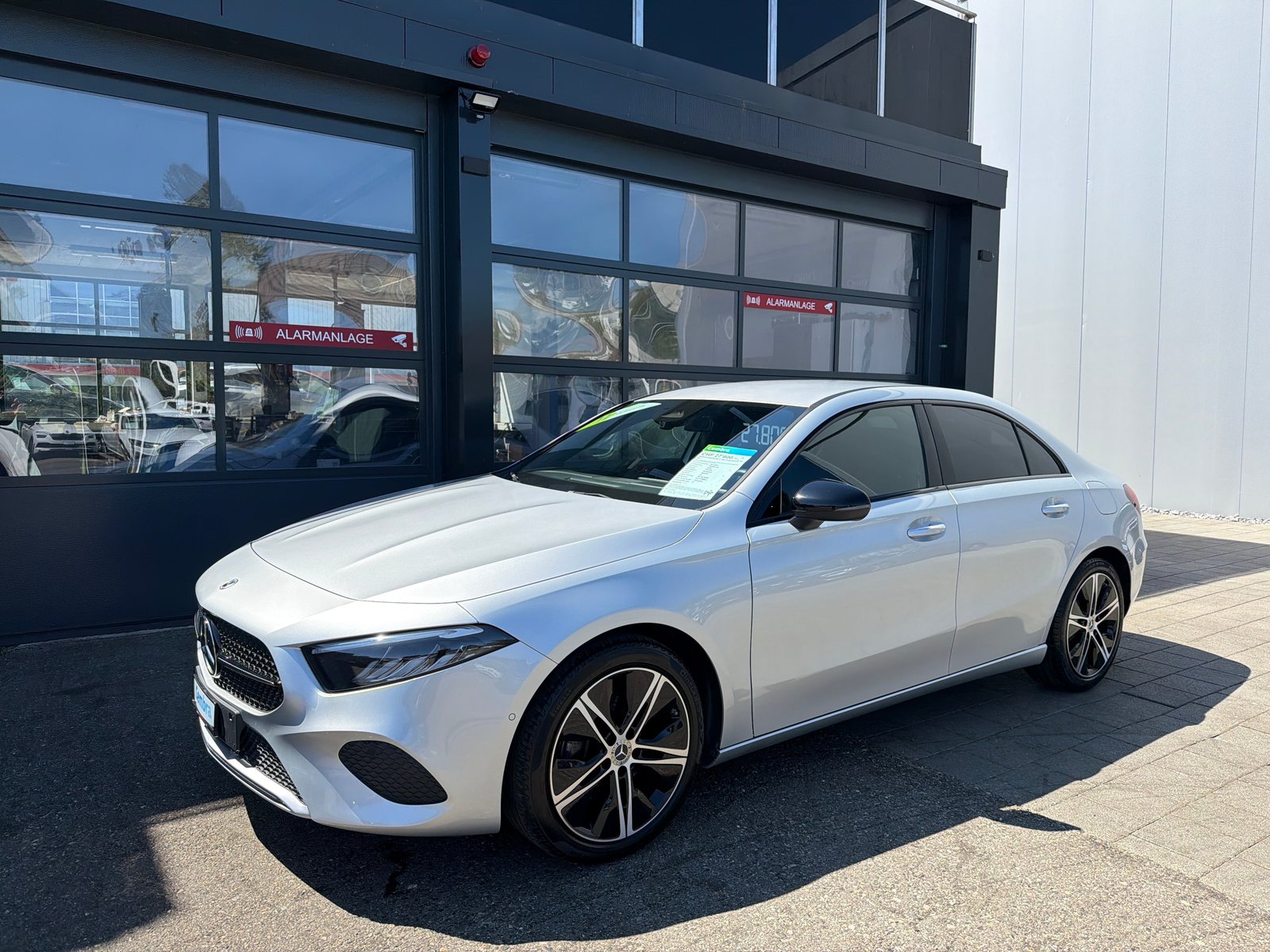 MERCEDES-BENZ A 180 Progressive 7G-DCT, Essence, Occasion / Utilisé, Automatique - 2