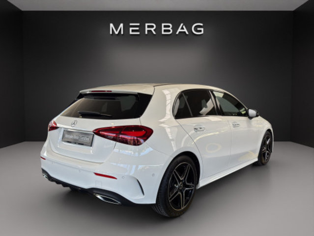 MERCEDES-BENZ A 180, Hybride Léger Essence/Électricité, Occasion / Utilisé, Automatique - 6