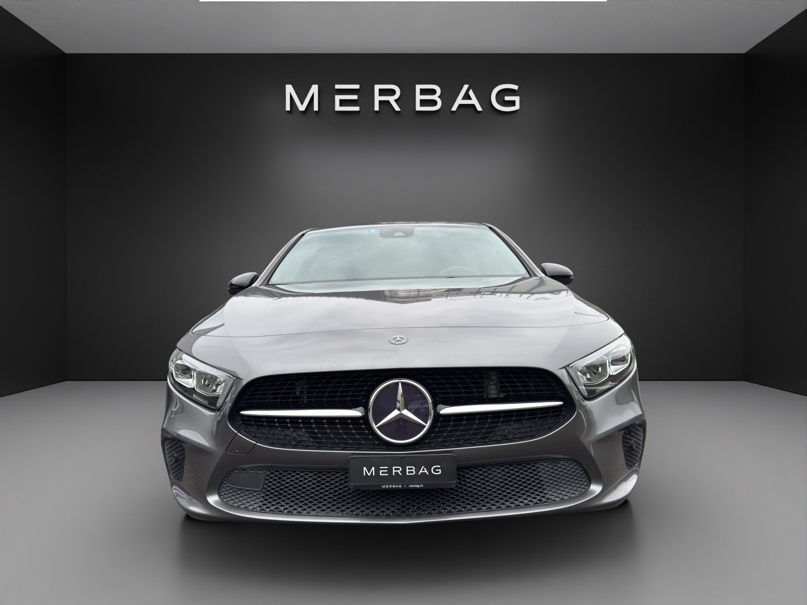 MERCEDES-BENZ A 180 Edition, Benzin, Occasion / Gebraucht, Automatik - 7