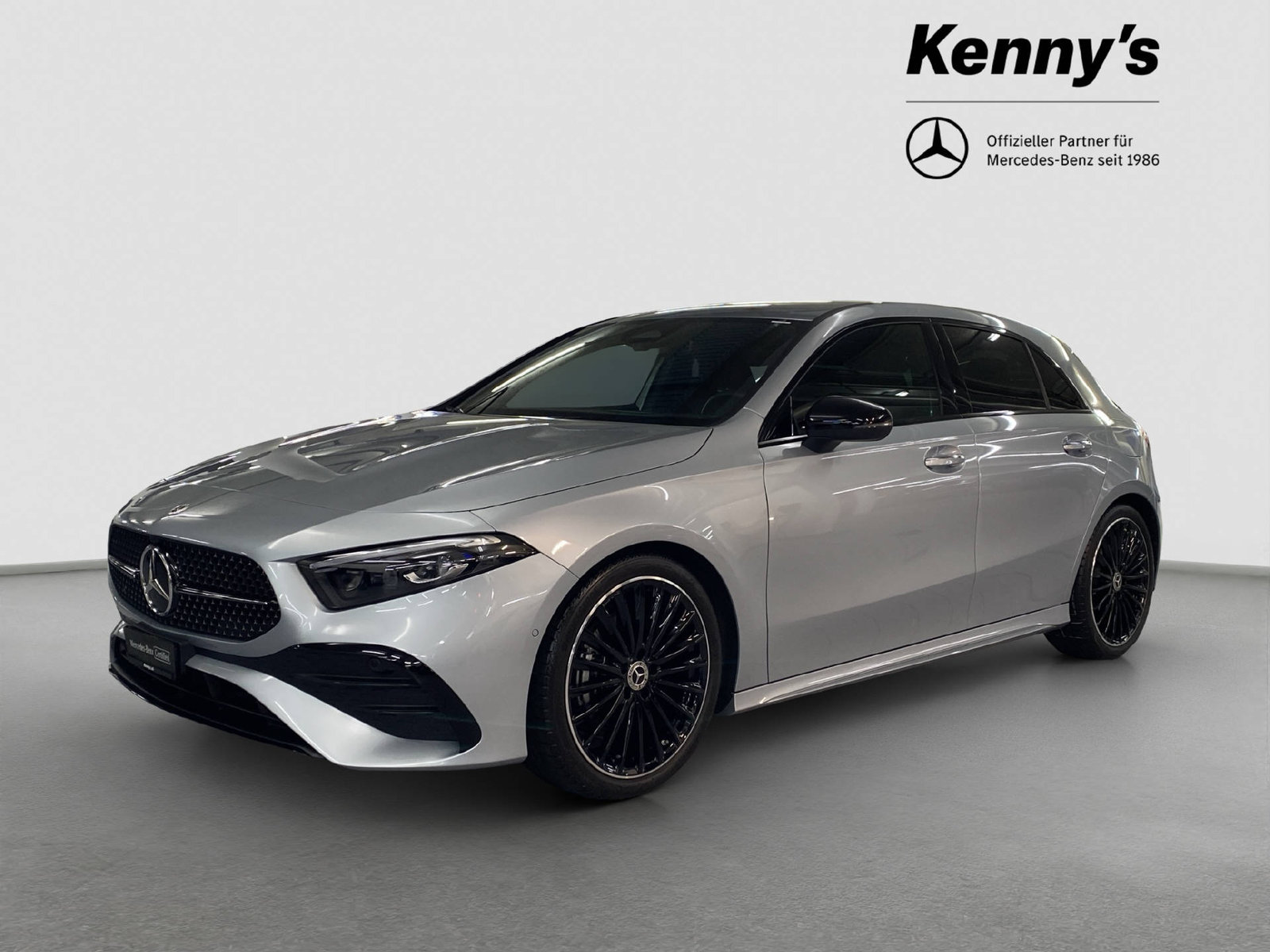 MERCEDES-BENZ A 180 AMG Line