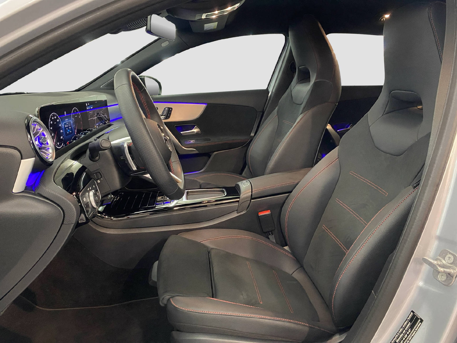 MERCEDES-BENZ A 180 AMG Line, Mild-Hybrid Petrol/Electric, Second hand / Used, Automatic - 7