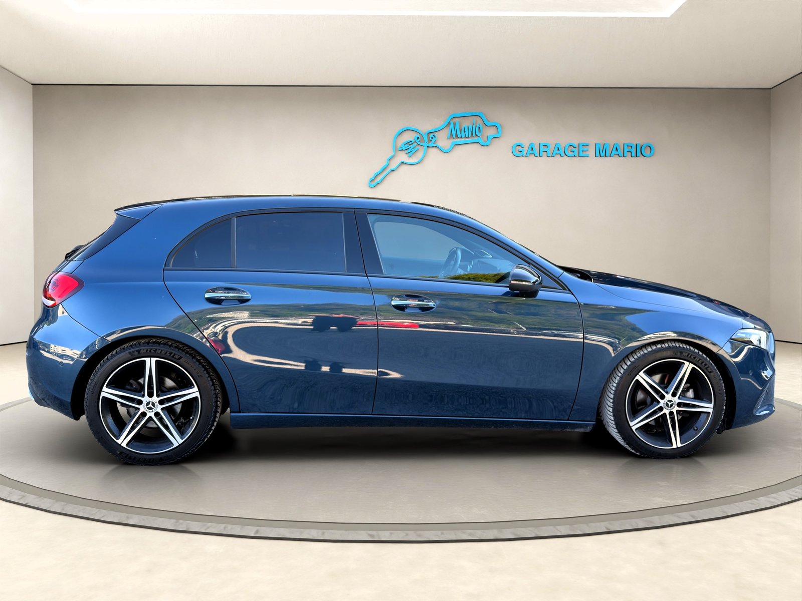 MERCEDES-BENZ A 180 Progressive 7G-DCT, Benzin, Occasion / Gebraucht, Automatik - 4