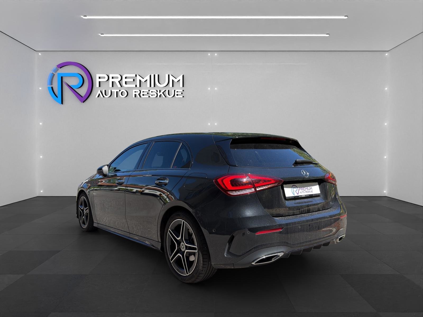 MERCEDES-BENZ A 180 AMG Line 7G-DCT, Benzin, Occasion / Gebraucht, Automatik - 4