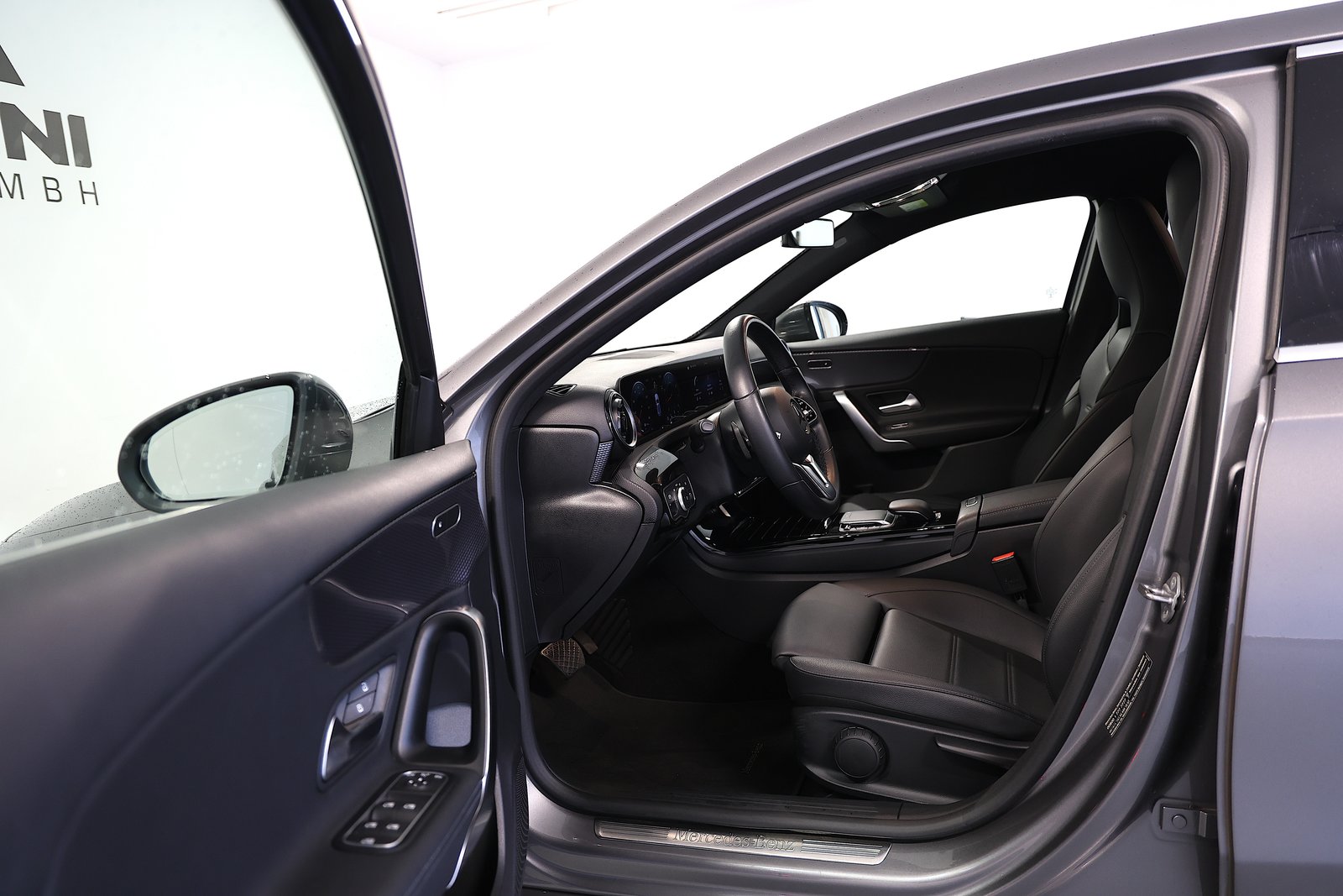 MERCEDES-BENZ A 180 Progressive 7G-DCT, Benzin, Occasion / Gebraucht, Automatik - 7