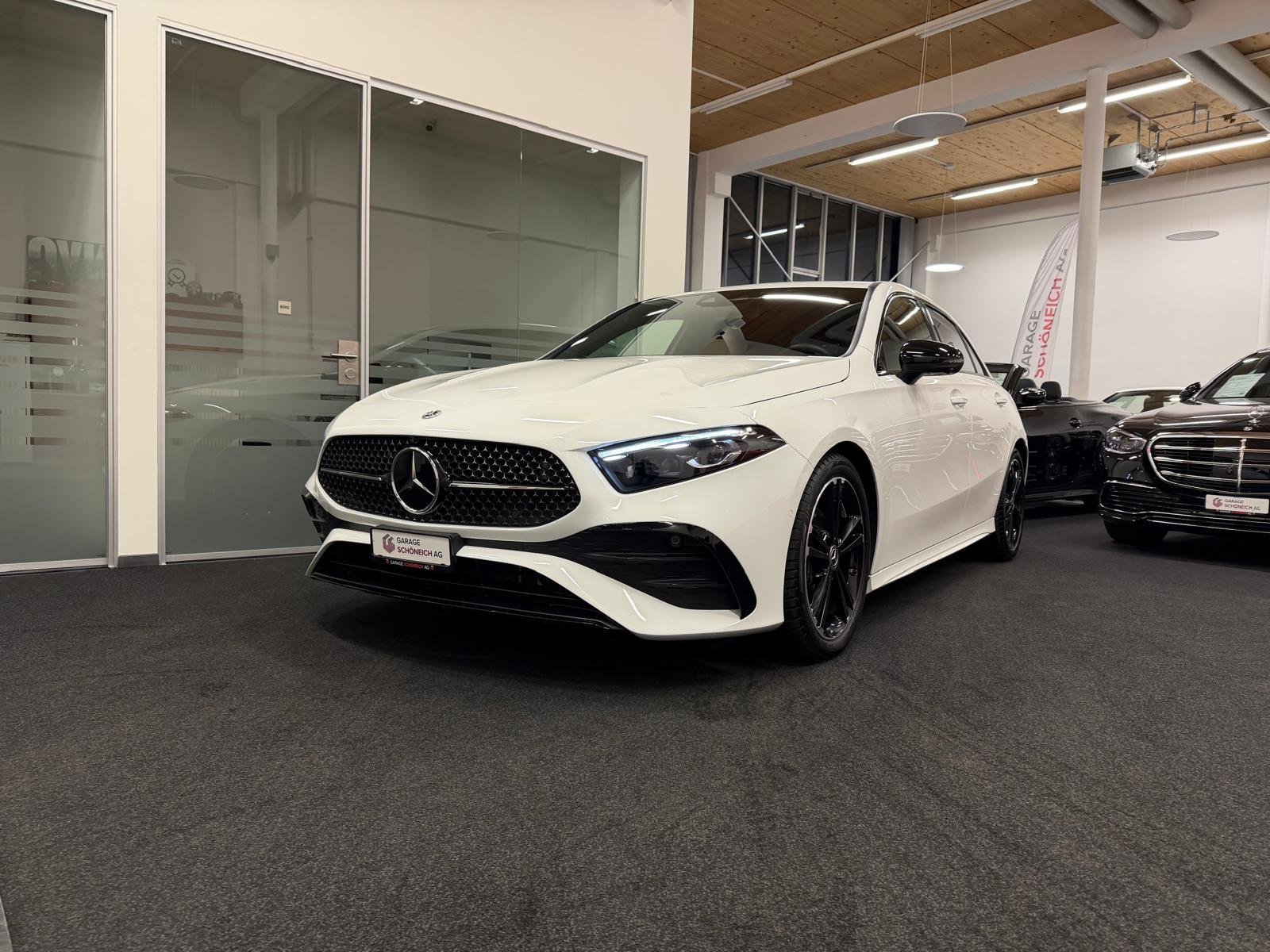 MERCEDES-BENZ A 180 AMG Line