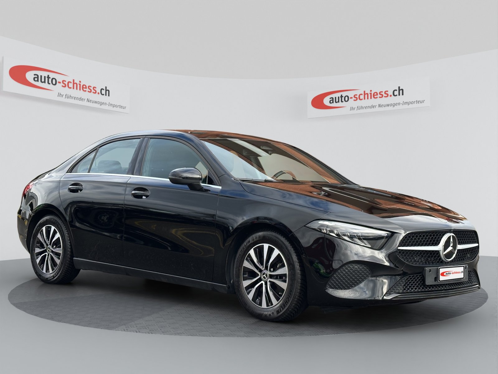 MERCEDES-BENZ A 180 7G-DCT