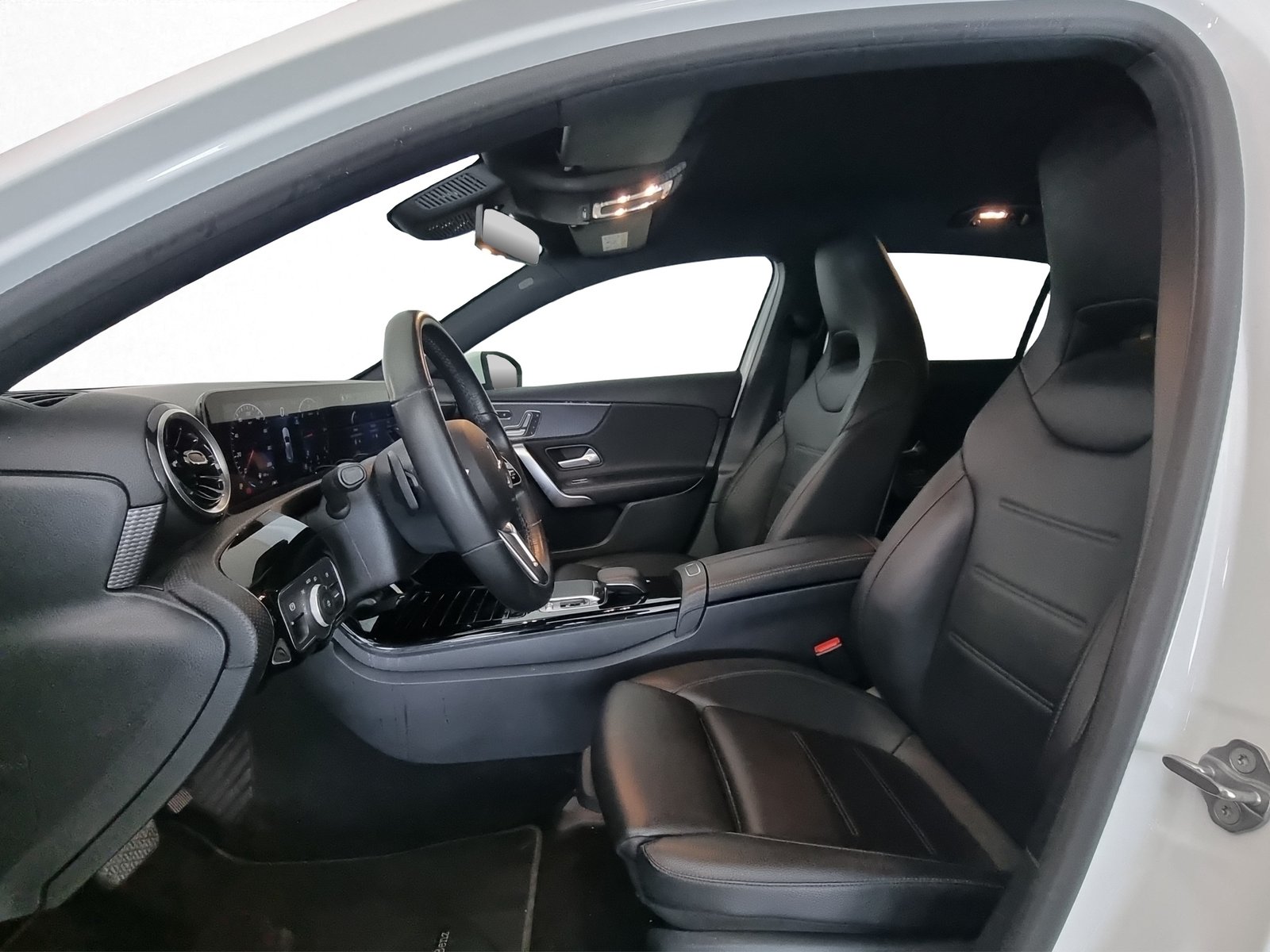 MERCEDES-BENZ A 180 d, Diesel, Occasion / Gebraucht, Automatik - 6