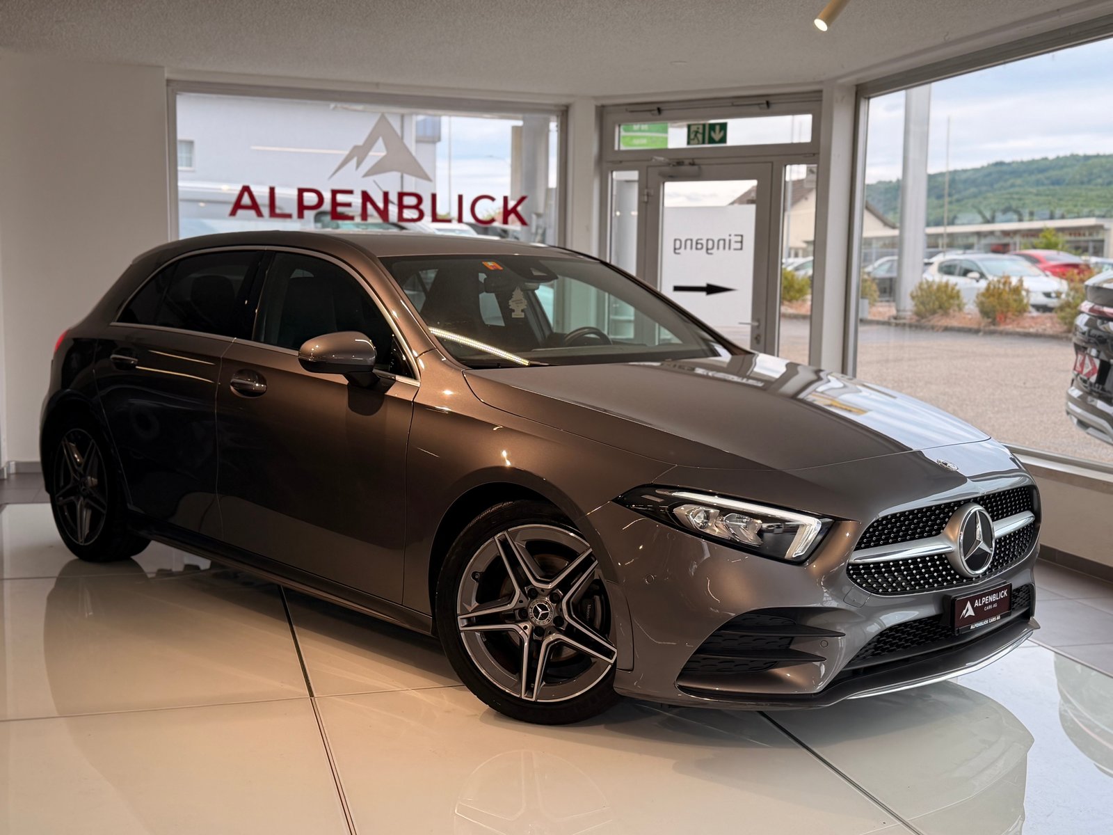 MERCEDES-BENZ A 180 Style 7G-DCT, Essence, Occasion / Utilisé, Automatique - 2