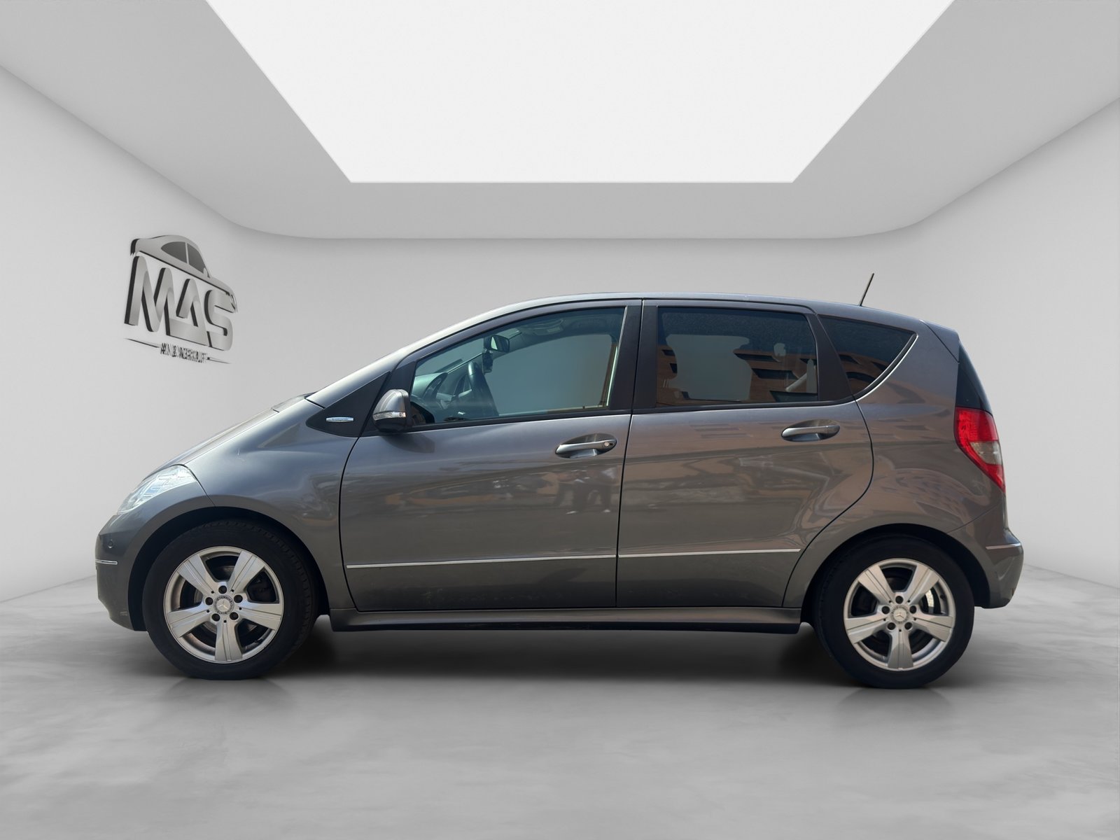 MERCEDES-BENZ A 180 (170) Avantgarde Autotronic, Essence, Occasion / Utilisé, Automatique - 3