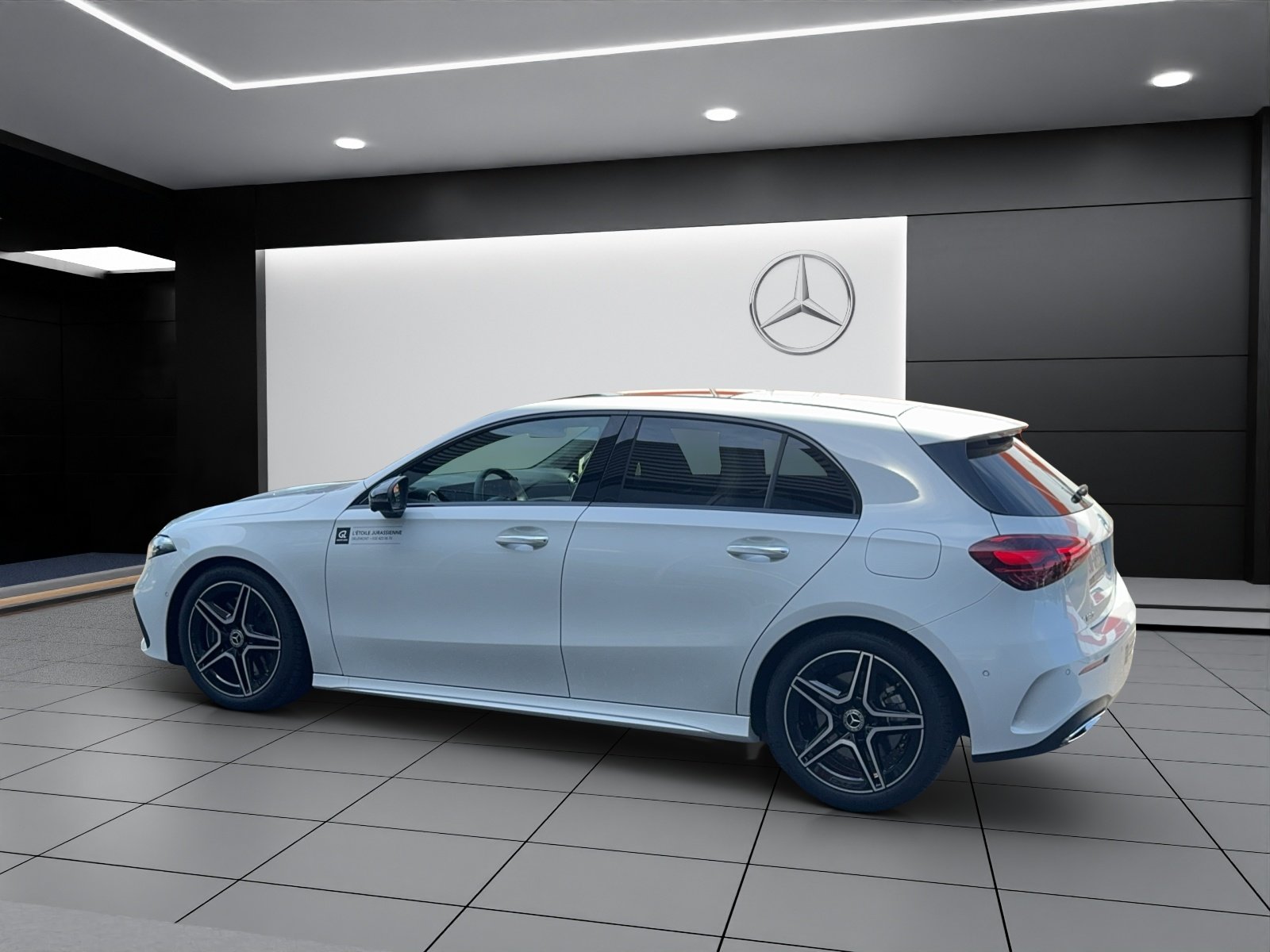 MERCEDES-BENZ A 180, Hybride Léger Essence/Électricité, Occasion / Utilisé, Automatique - 3