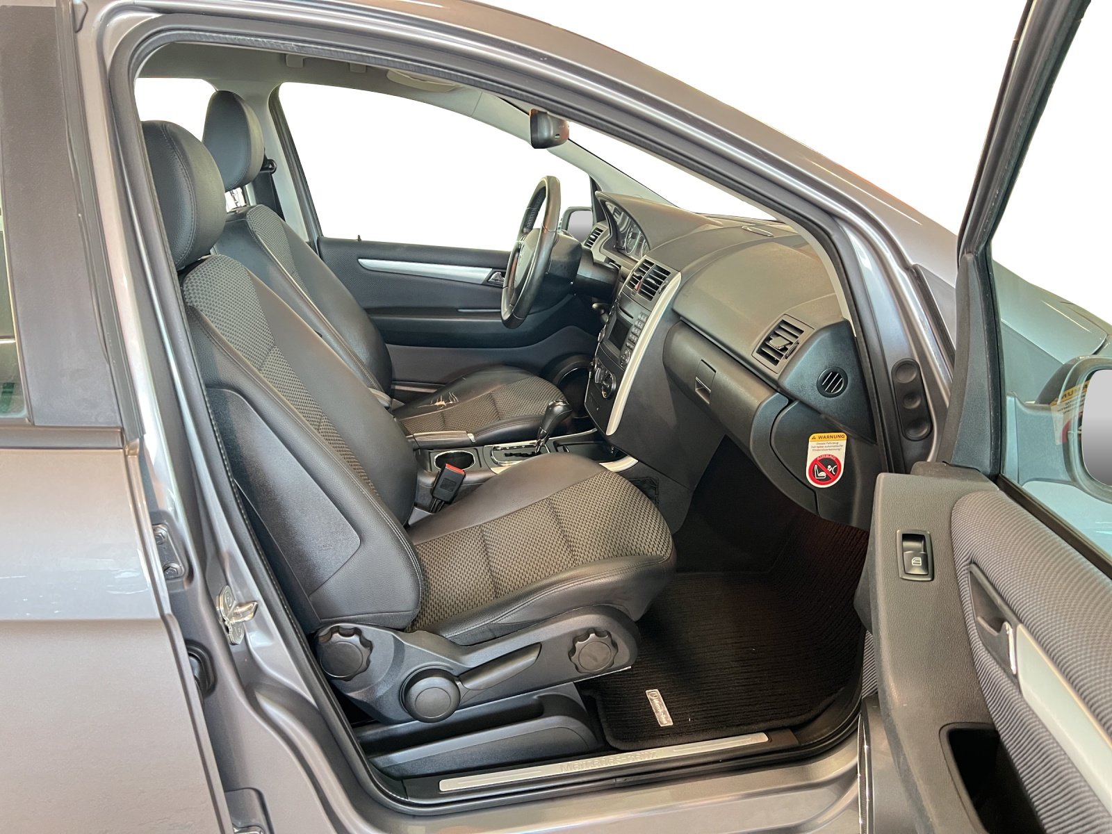 MERCEDES-BENZ A 180 (170) Avantgarde Autotronic, Benzin, Occasion / Gebraucht, Automatik - 7
