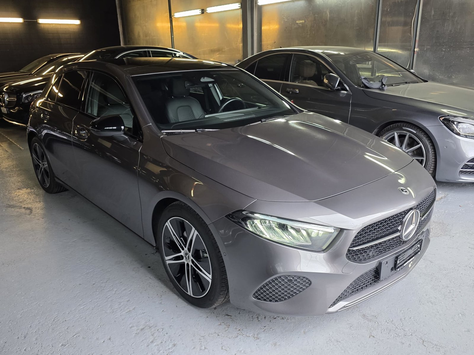 MERCEDES-BENZ A 180 d Progressive 8G-DCT Facelift Panorama D, Diesel, Occasion / Gebraucht, Automatik - 2
