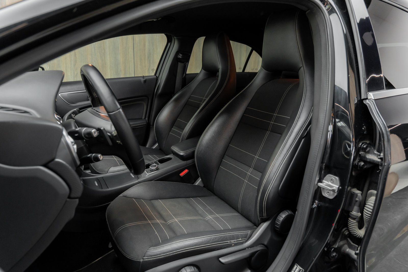 MERCEDES-BENZ A 180 Urban 7G-DCT, Benzina, Occasioni / Usate, Automatico - 6