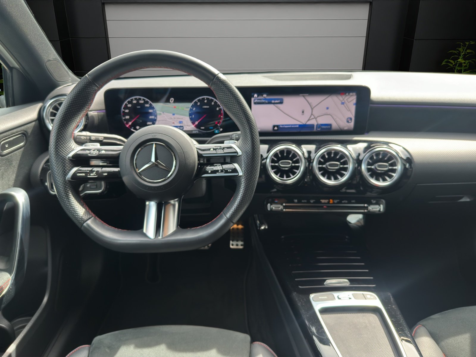 MERCEDES-BENZ A 180, Hybride Léger Essence/Électricité, Occasion / Utilisé, Automatique - 7
