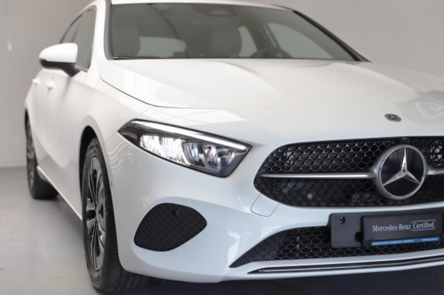 MERCEDES-BENZ A 180, Mild-Hybrid Benzin/Elektro, Occasion / Gebraucht, Automatik - 2