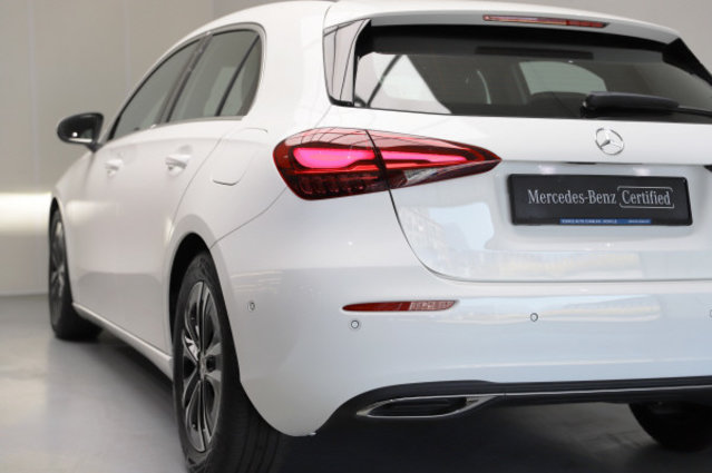 MERCEDES-BENZ A 180, Mild-Hybrid Benzin/Elektro, Occasion / Gebraucht, Automatik - 4