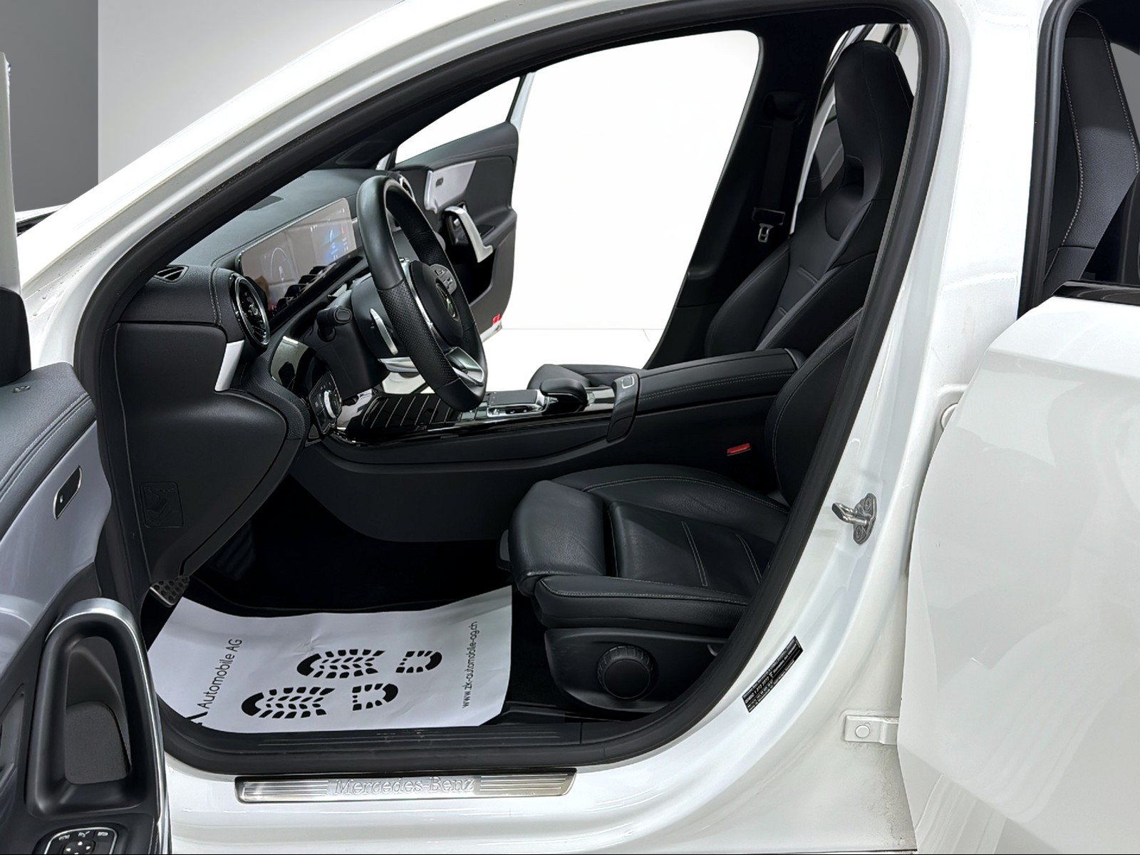 MERCEDES-BENZ A 180 AMG Line Polarweiss 7G-DCT / 360 Kamera, Benzina, Occasioni / Usate, Automatico - 6