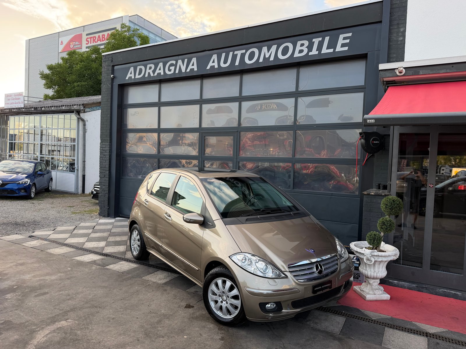 MERCEDES-BENZ A 180, Diesel, Second hand / Used, Automatic - 2