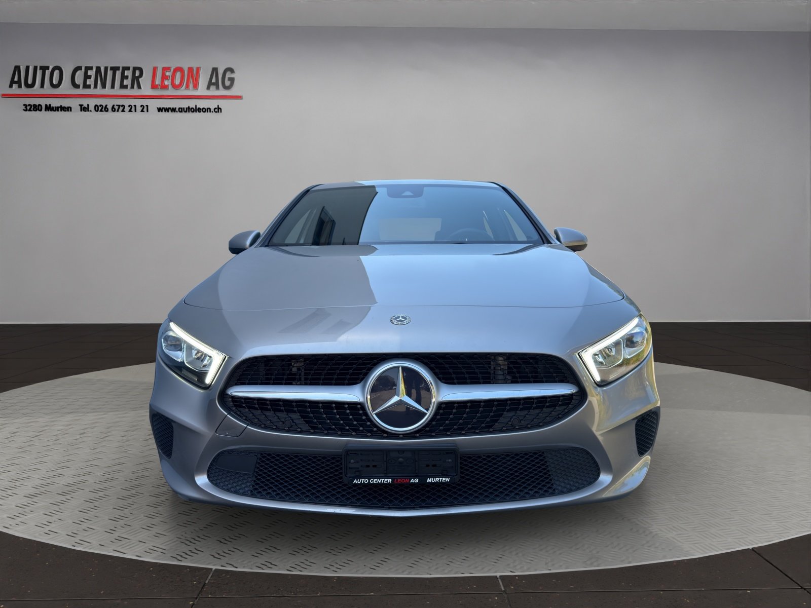 MERCEDES-BENZ A 180 d