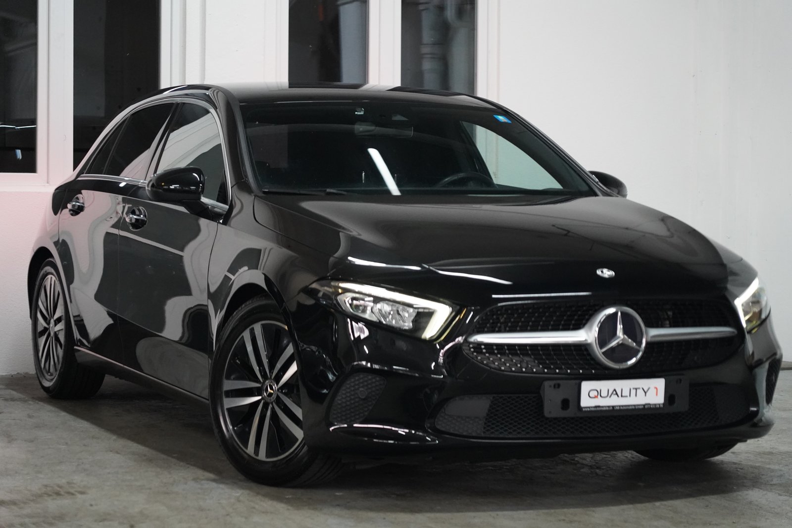 MERCEDES-BENZ A 180 Progressive 7G-DCT