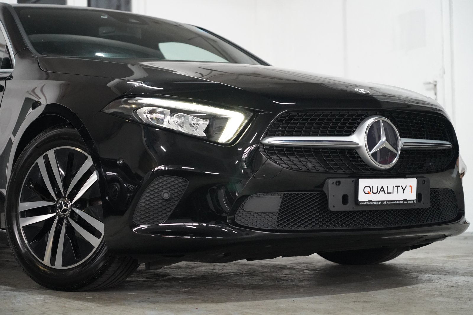 MERCEDES-BENZ A 180 Progressive 7G-DCT, Benzina, Occasioni / Usate, Automatico - 2