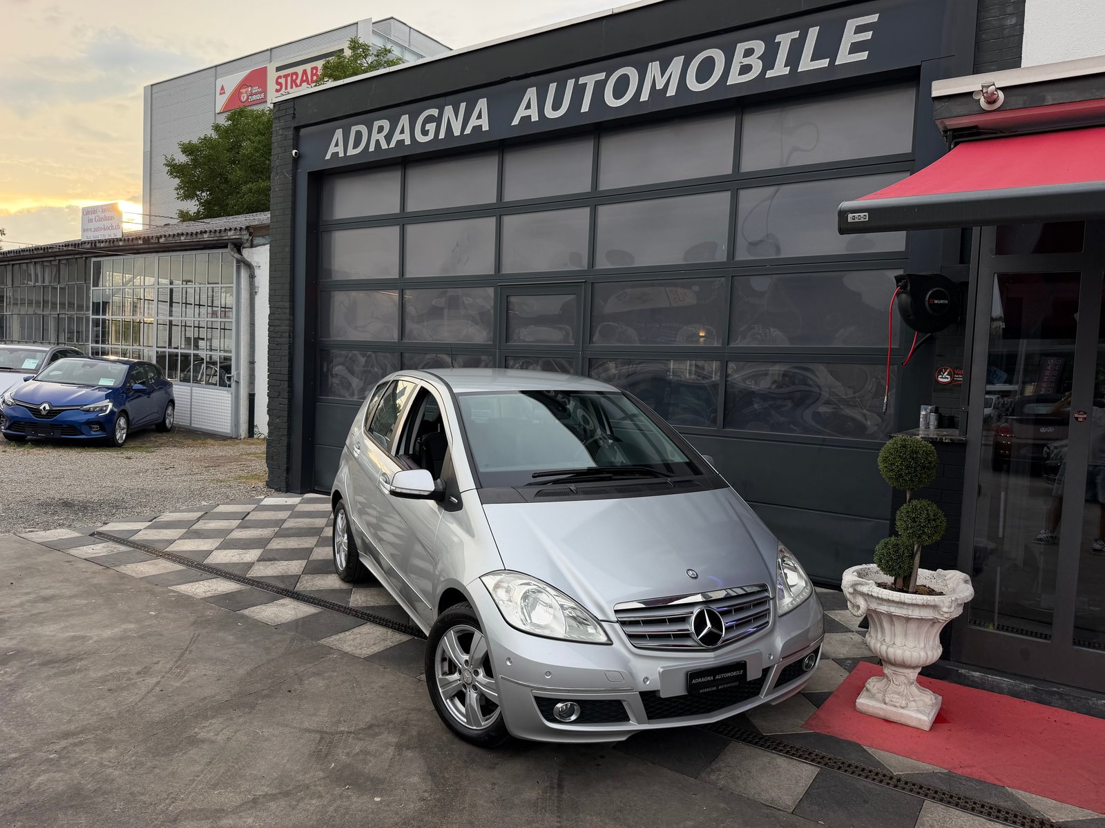 MERCEDES-BENZ A 180 Avantgarde Selection Autotronic, Petrol, Second hand / Used, Automatic - 2