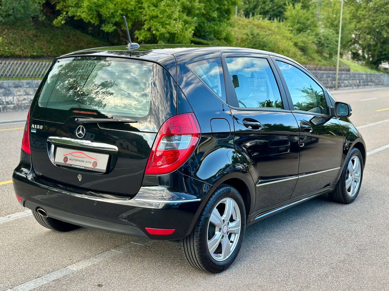 MERCEDES-BENZ A 180 Avantgarde Selection Autotronic, Petrol, Second hand / Used, Automatic - 7