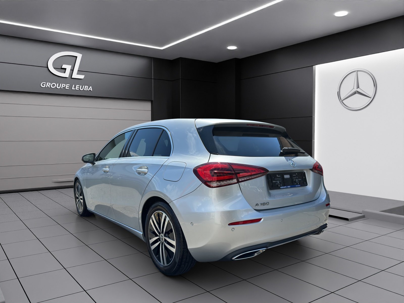 MERCEDES-BENZ A 180 Progressive, Essence, Occasion / Utilisé, Automatique - 4