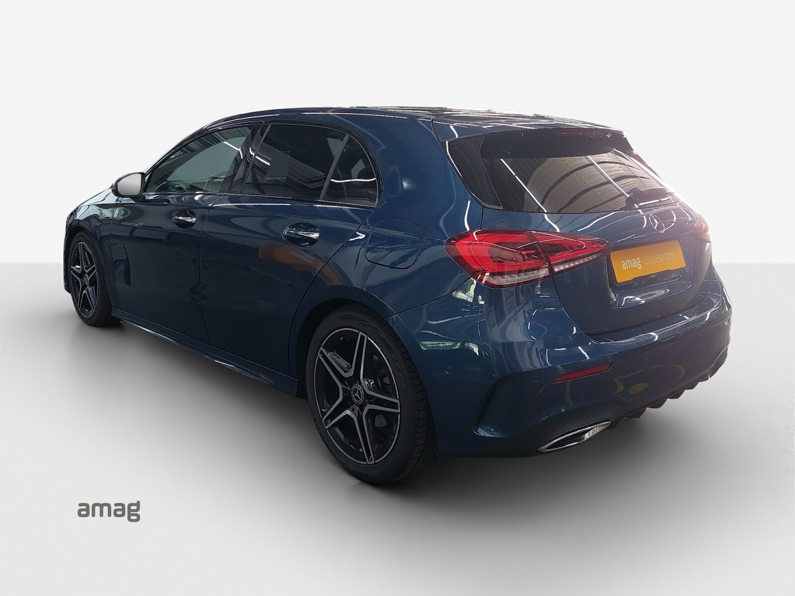 MERCEDES-BENZ A 180 Night Star AMG Line, Petrol, Second hand / Used, Automatic - 3