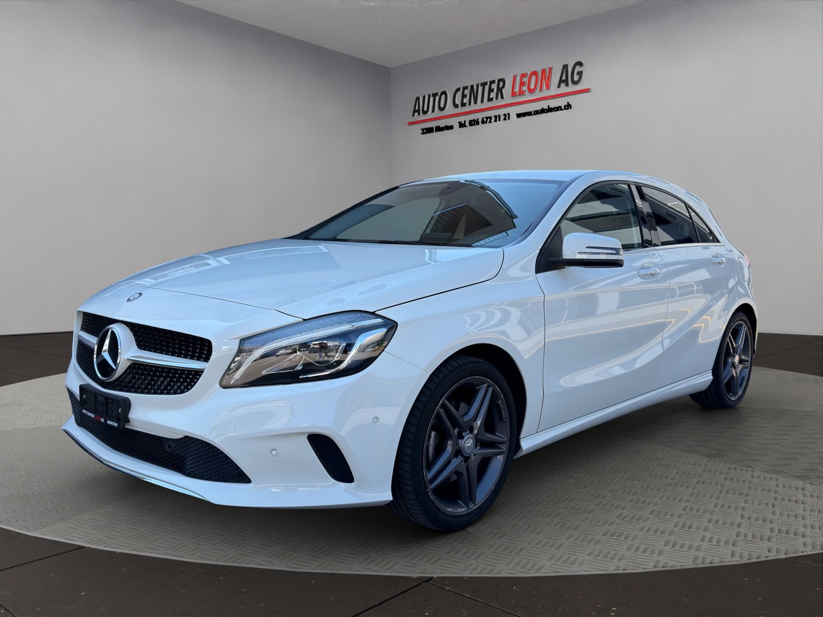 MERCEDES-BENZ A 180 BlueEfficiency Edition Style, Benzin, Occasion / Gebraucht, Handschaltung - 2