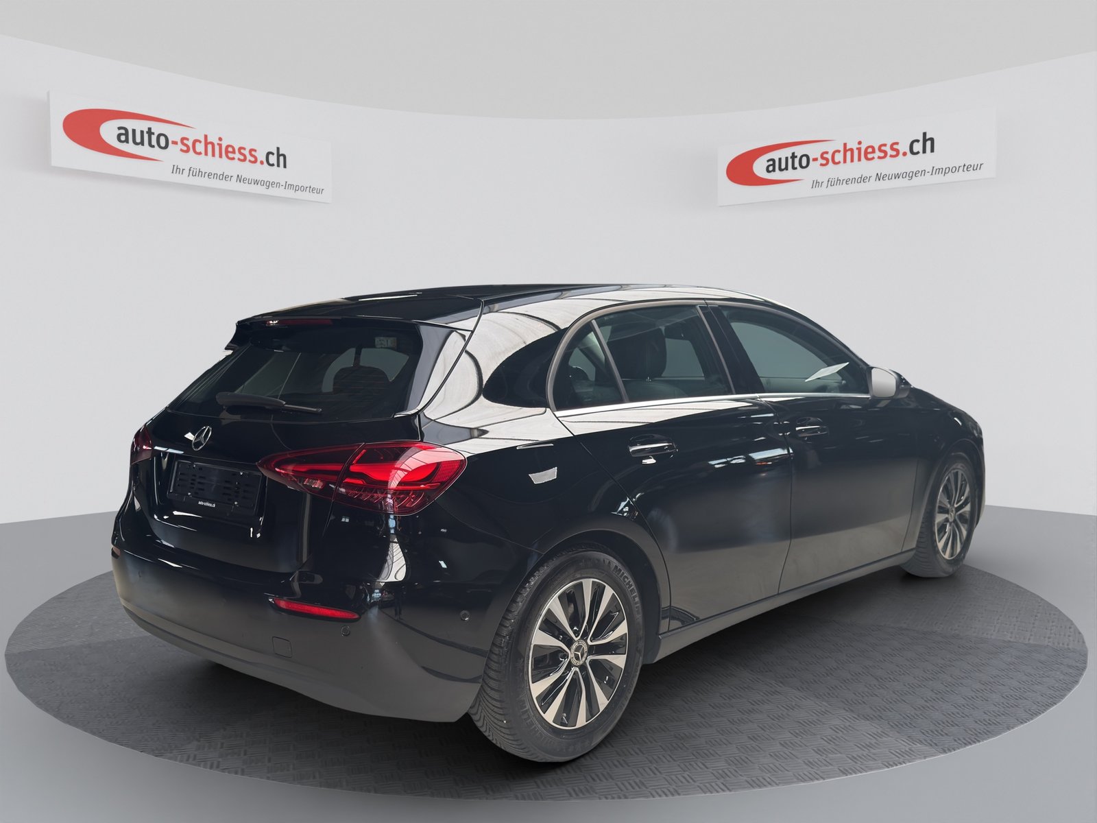 MERCEDES-BENZ A 180 7G-DCT, Mild-Hybrid Benzin/Elektro, Occasion / Gebraucht, Automatik - 5