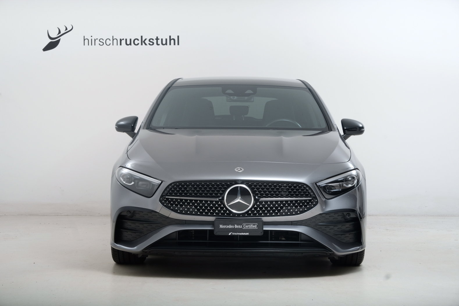 MERCEDES-BENZ A-Klasse W177 A 180 AMG Line, Benzin, Occasion / Gebraucht, Automatik - 2