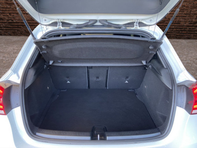 MERCEDES-BENZ A 180 d Night Star, Occasion / Utilisé, Automatique - 7