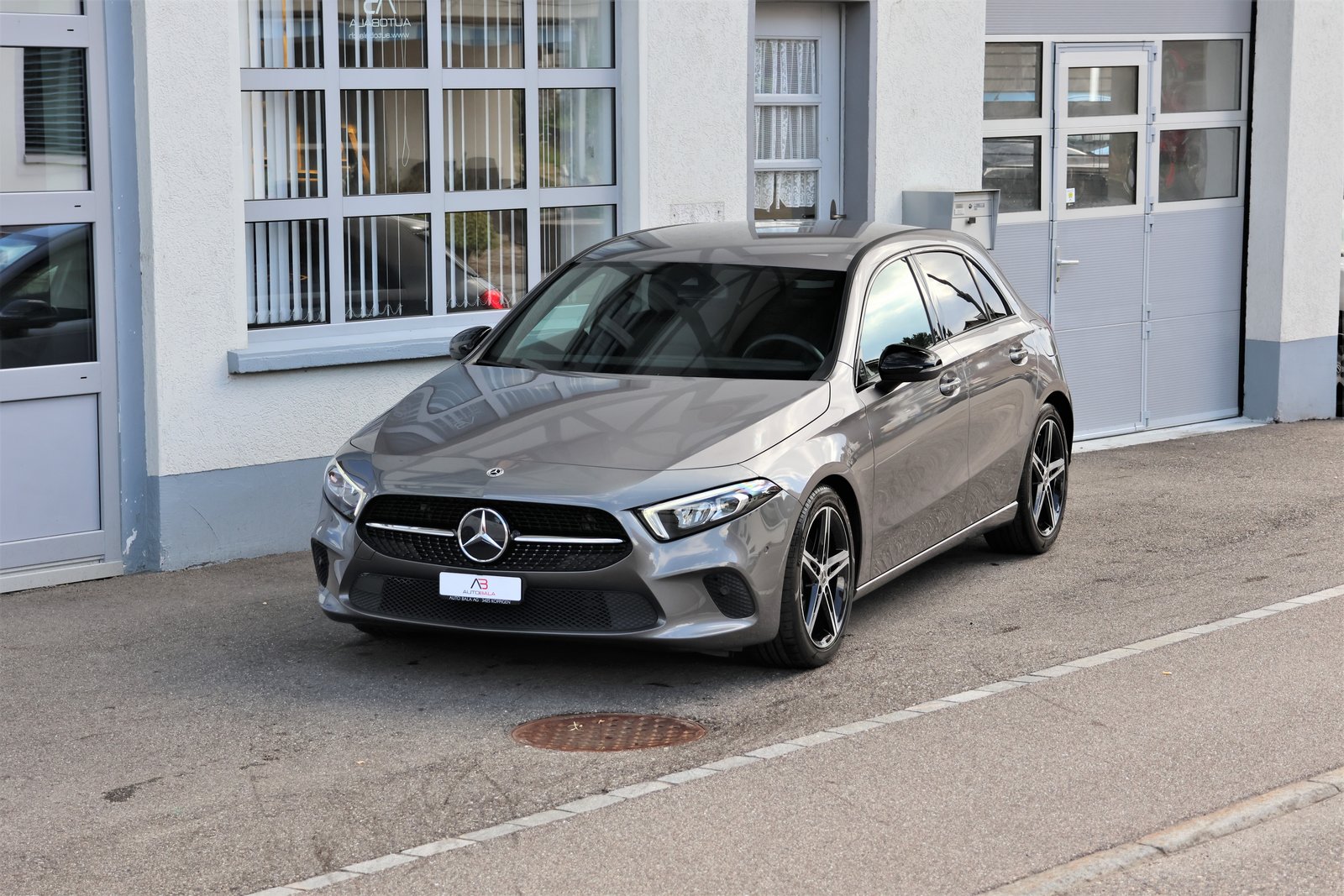 MERCEDES-BENZ A 180 Night Star 7G-DCT