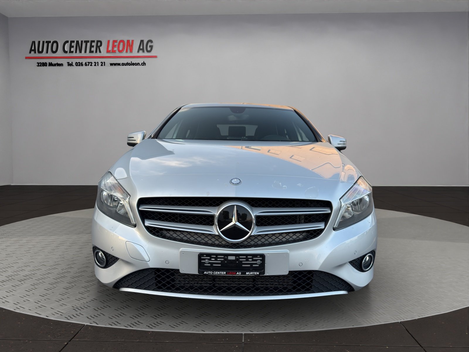 MERCEDES-BENZ A 180 Style 7G-DCT