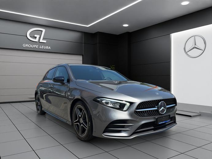 MERCEDES-BENZ A 180 Night Star AMG Line, Essence, Occasion / Utilisé, Manuelle