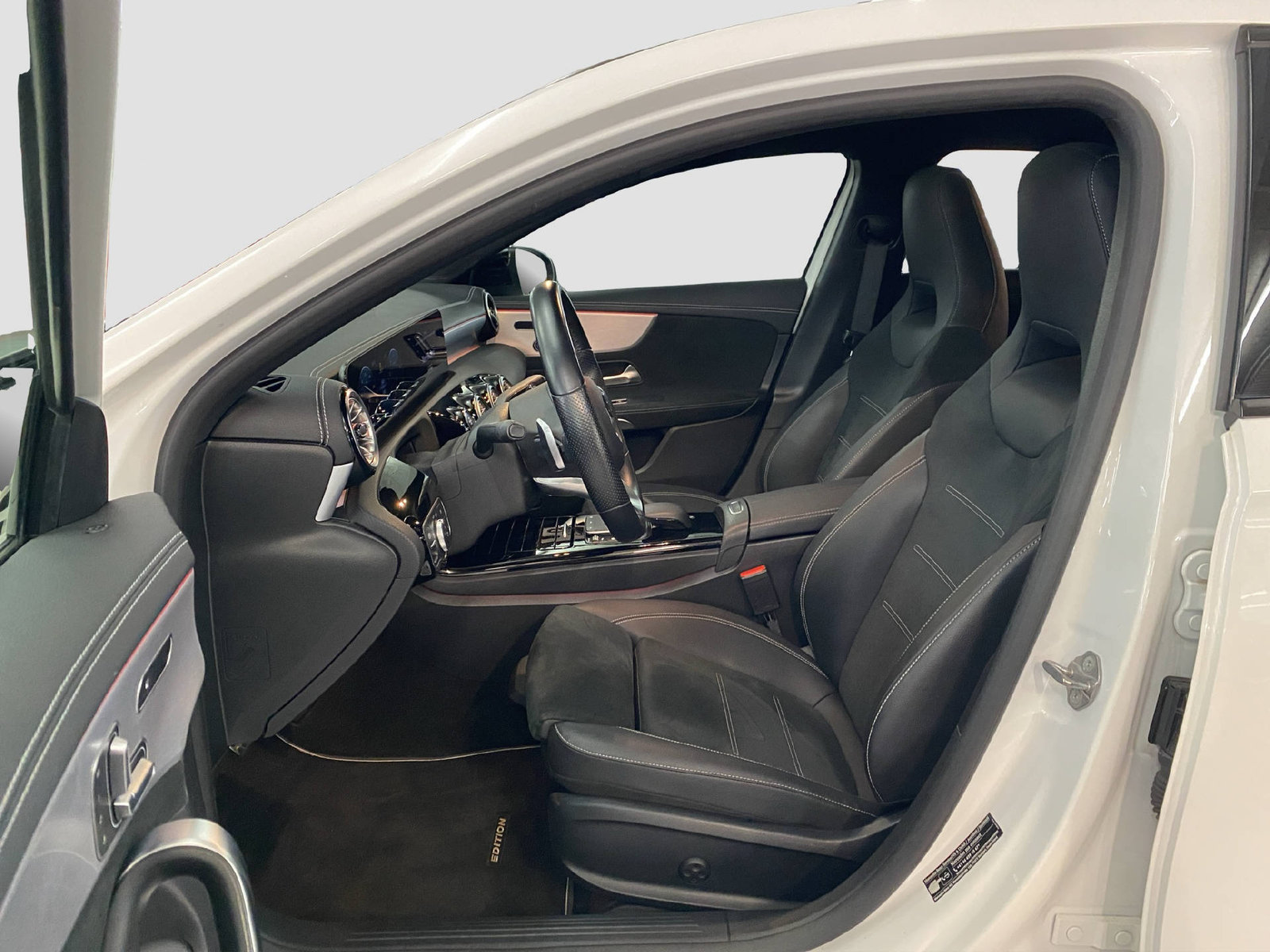 MERCEDES-BENZ A 180 SE Line, Benzin, Occasion / Gebraucht, Automatik - 7