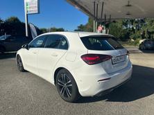 MERCEDES-BENZ A 180 7G-DCT, Mild-Hybrid Benzin/Elektro, Occasion / Gebraucht, Automatik - 6